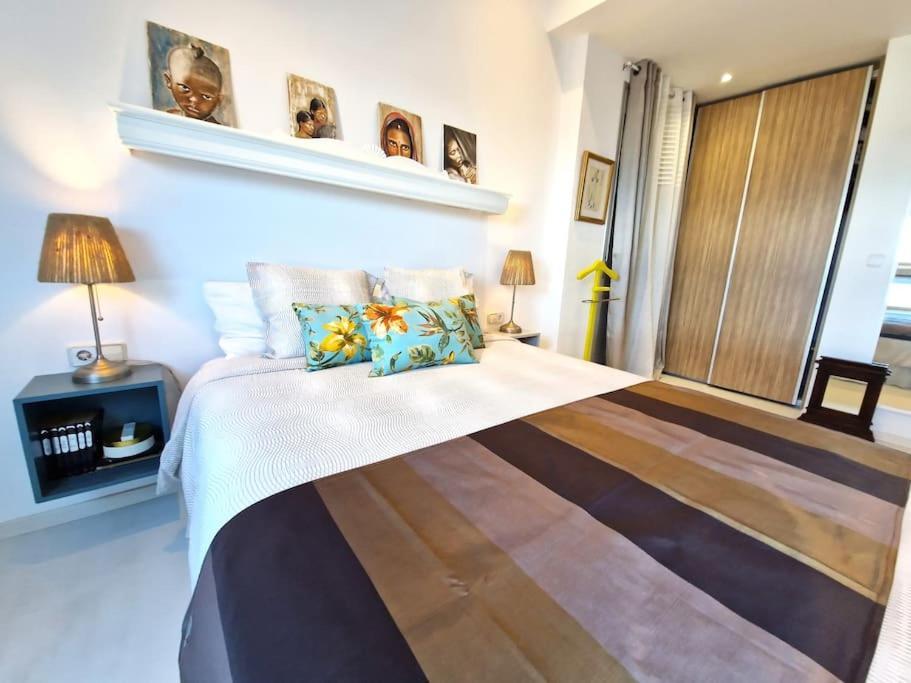 Apartamento Deluxe Vistas Al Mar Burela Exterior photo